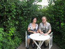 S manželkou Janou na zahradě domu J.W.Goetha ve Výmaru v srpnu 2009